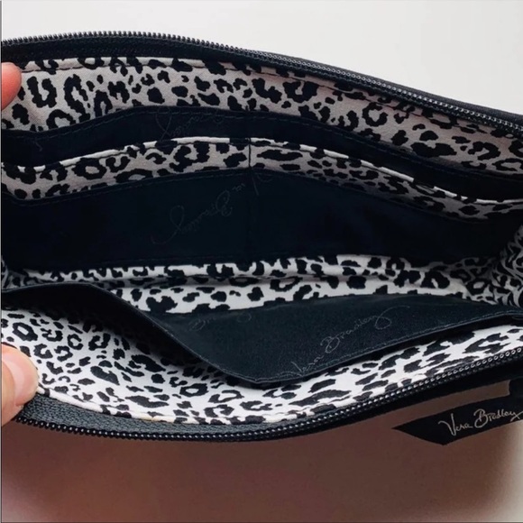 New! Vera Bradley Quilted Front Zip Wristlet Wallet in Camocat Leopard Pattern - Picture 5 of 6